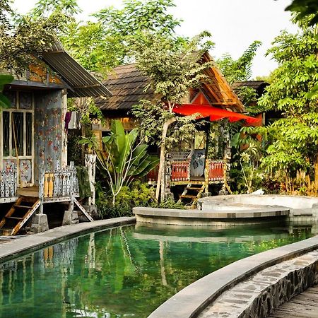 La Luna Resort Yogyakarta Sleman  Luaran gambar