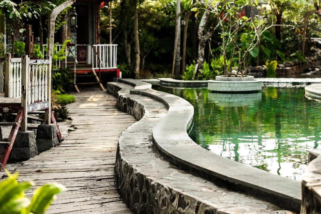 La Luna Resort Yogyakarta Sleman  Luaran gambar